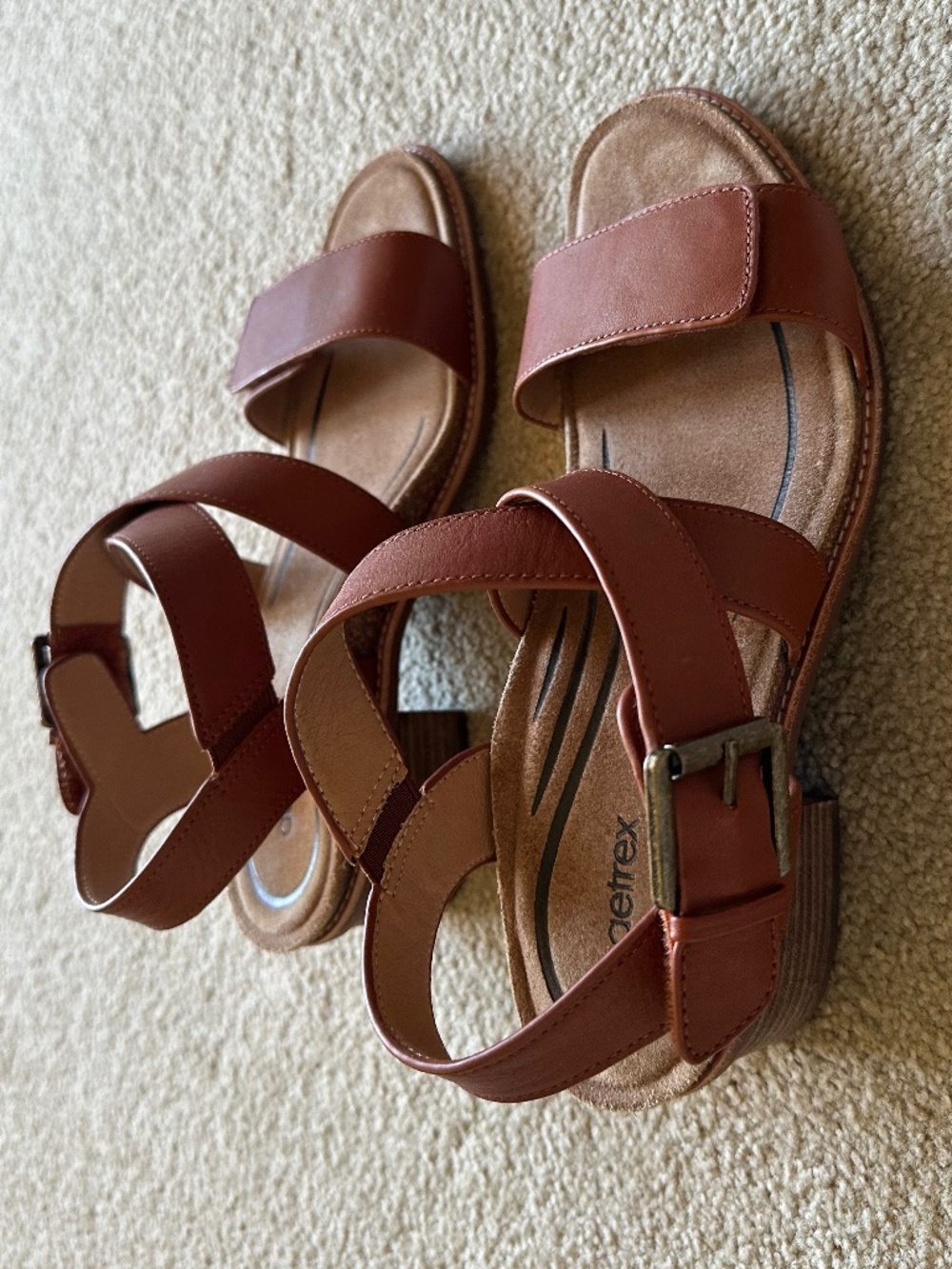 Aetrex Tan Leather Sandals, size 8.5, adjustable width, stack heel - Picture 10 of 10